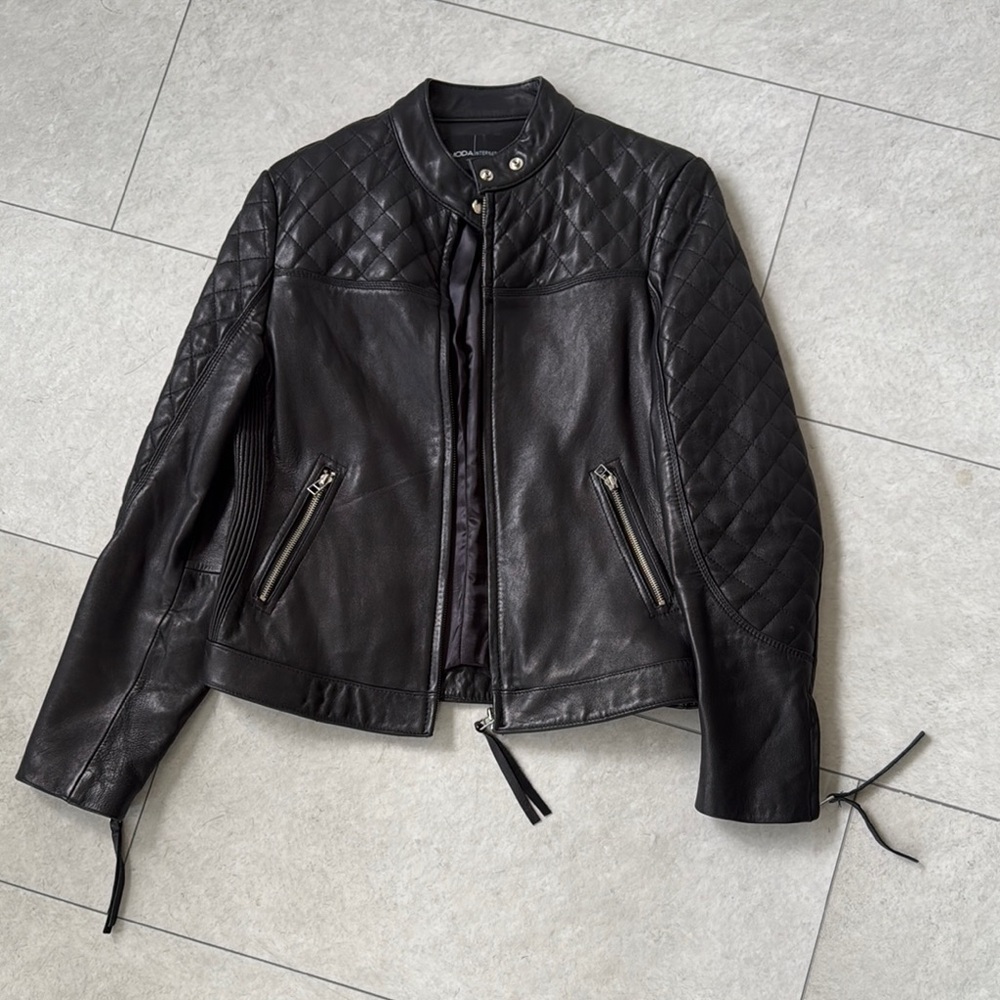 Black Leather Moda International- size Small